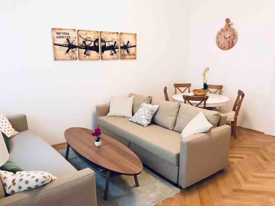 Luxury New Center -2. Apartament