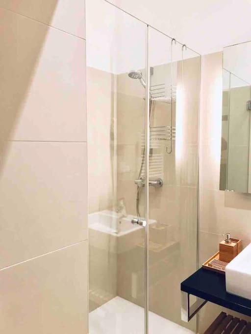 Apartment Luxury New Center -2. Vienna